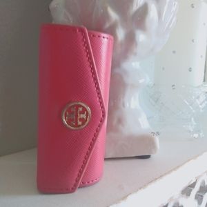TORY BURCH LIPSTICK CASE PINK
